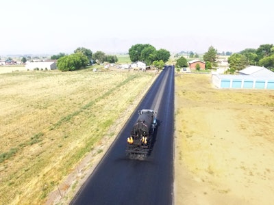 With clogs causing productivity problems, Morgan Pavement approached Neal Manufacturing for a custom solution pump and spray system for their high-volume truck.