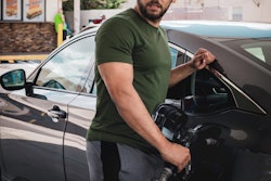 Auto Automobile Automotive 2535701