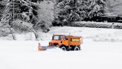 Snow Plow Istock Gettyimages 122911129