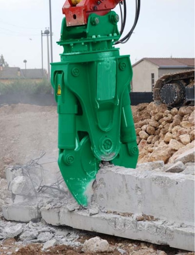 The Tramac Multi-Utility Demolition Shears MT Series can easily be converted into different types of jaws for a variety of applications. The bottom half of the processor (shears) is replaceable, and in about five minutes can be transformed into one of five different attachments.