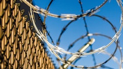 Border Fence Robert Hickerson Ht N0 L9 Osl88 Unsplash