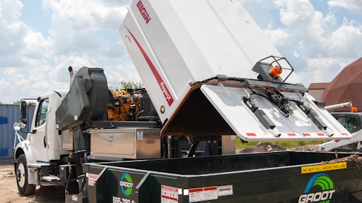Elgin Sweeper Regen X Dumping 2