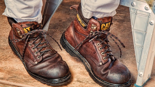 Boots Caterpillar Feet 34479