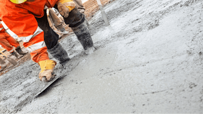 Concrete Troweling Istock Gettyimages 000017024671