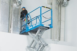 Due to the model’s compact footprint and low stowed height, the Genie GS-1330m scissor lift will maintain standard fixed guardrails.