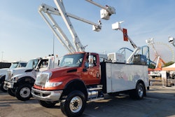 International High Visibility HV Series features a high visibility hood and set-back axle that allows for improved visibility and maneuverability.