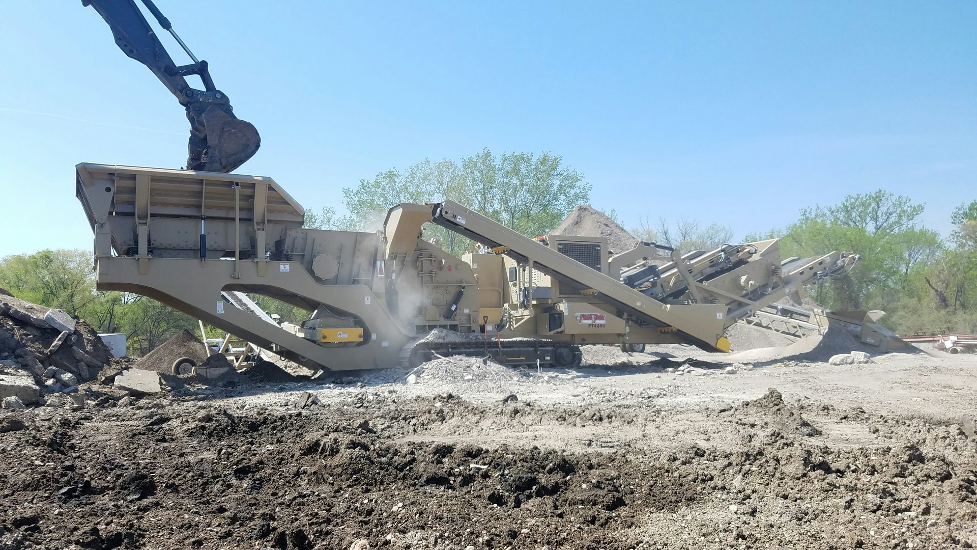 Fast Trax Crushing Plants From: KPI-JCI - Astec Mobile