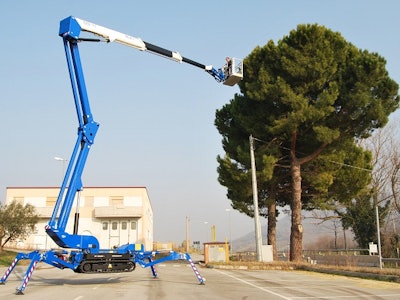 Reachmaster Bluelift B85 Cover