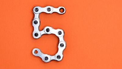 5 Chain Chrome Pexels 1061138