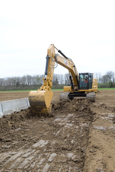 Caterpillar 326 Next Gen Excavator3