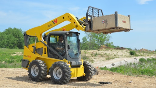 Wacker Neuson Sw32 100hp Skid Steer