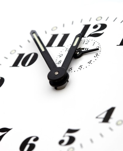 Clock Shutterstock 15369985