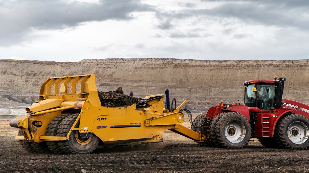 The Benefits of Scrapers for Heavy Earthmoving and Mining Applications