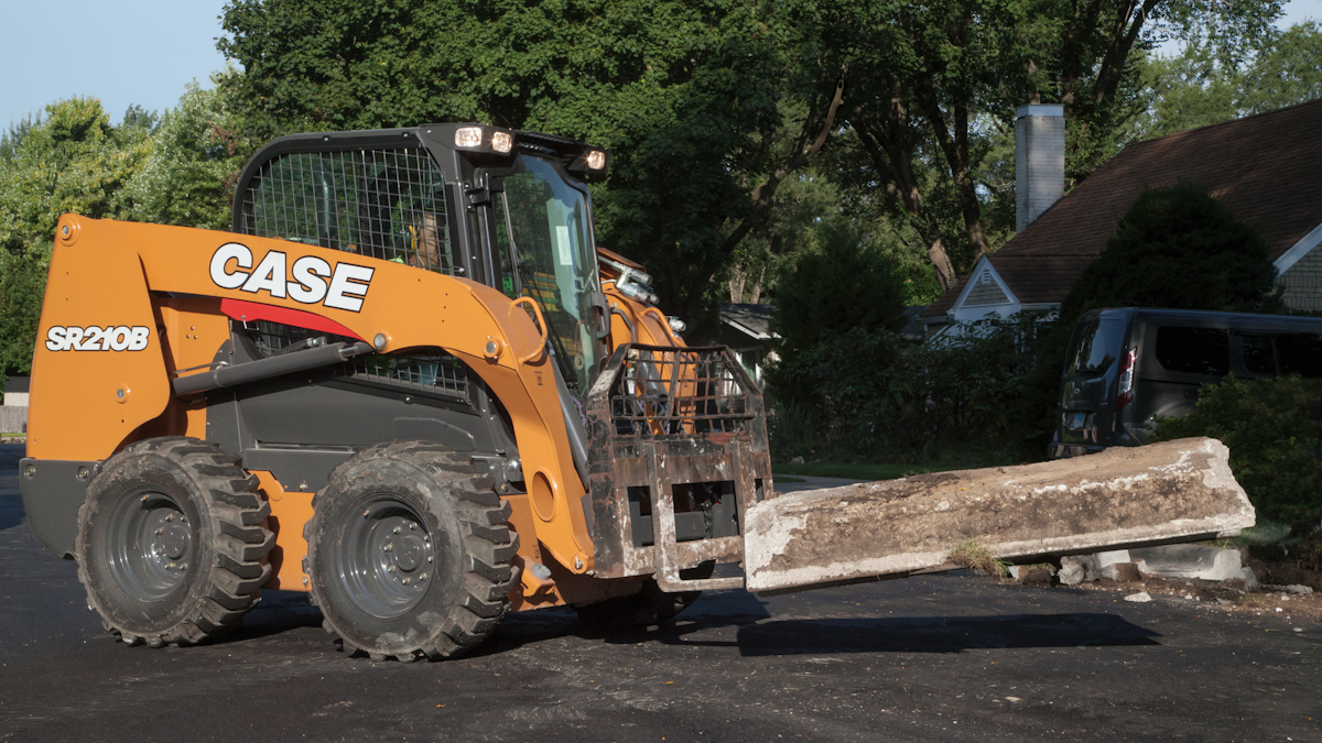 [VIDEO] Case B Series Skid Steers Designed to Address Operator Shortage