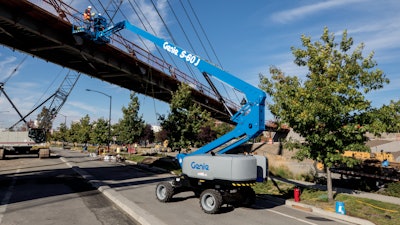 Genie S-60 J Telescopic Boom