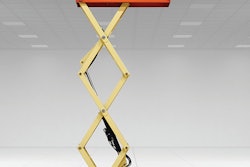 JLG Industries ES1330L Compact Electric Drive Scissor Lift