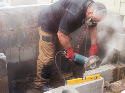 Silica Dust Getty Images 1070777526