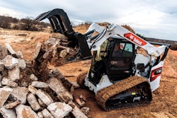 Bobcat T76 Industrial Grapple Dsc00188 18k2 Fc