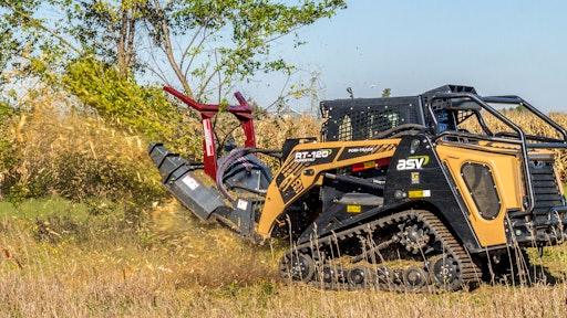 V70 Tree Disc Mulcher Action Color Adjustment