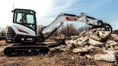 Bobcat E42 Excavator with tine grapple