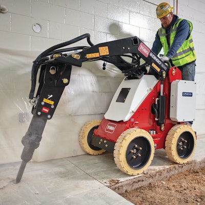 Toro E Dingo Breaker 028