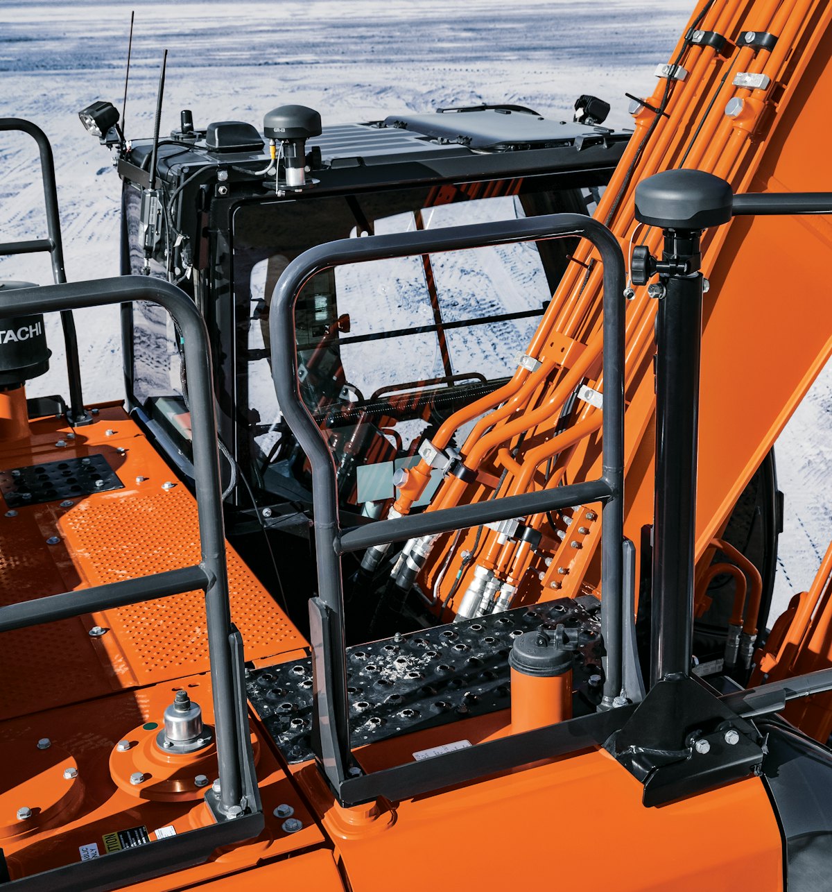 Hitachi Previews Solution Linkage Integrated Grade Control Hitachi Previews Solution Linkage Integrated Grade Control