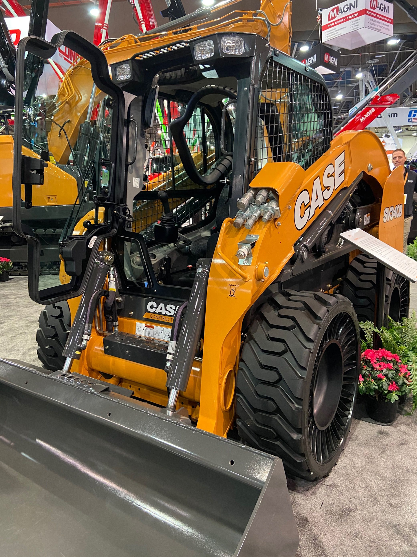 Case Redesigns And Redefines Construction Equipment For Construction Pros Case Redesigns And Redefines Construction Equipment For Construction Pros