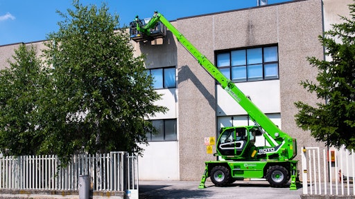 Ams Merlo R40 18 S 840x2048