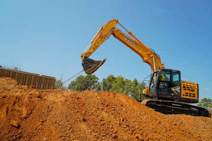 Kato Excavator Image (2)
