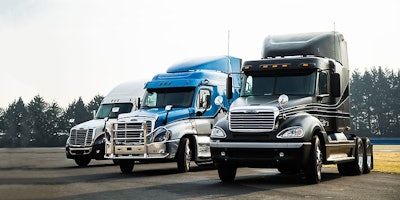 Freightliner Daimlertrucksmexico W768xh384 Cutout