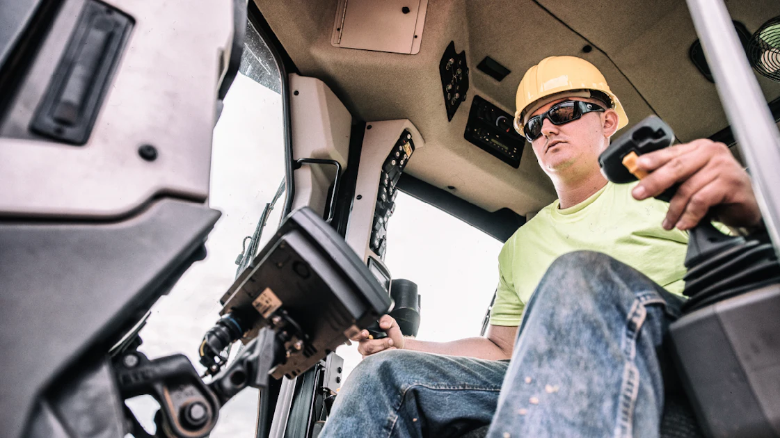 Contractor Operator Why It Pays to Invest in Operator Training | For Construction Pros