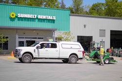 163645 Covid19externalcurbside 647515