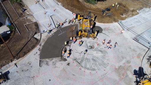 E&F Paving has become “expert” in paving roundabouts due to the volume of projects in its area. The four-track GP3 helps make these often complex jobs easier.
