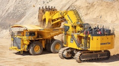 Caterpillar celebrates assembly of the 5000th 793 mining truck at