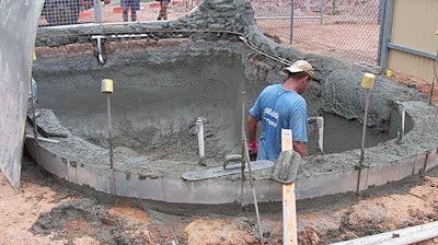 Shotcrete swimming pool