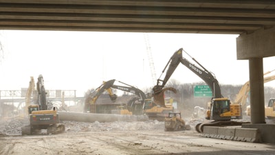 In addition to the high-reach machines, the project involved 22 other excavators, six skid steers, two wheel loaders, 12 scrap trailers, four 40-ton haul trucks and other support equipment.