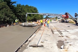 Realm Construction used the 24-ft.-wide custom Curb Roller drum to pour 400 to 450 linear feet of concrete a day and finished the project more than one week ahead of schedule.