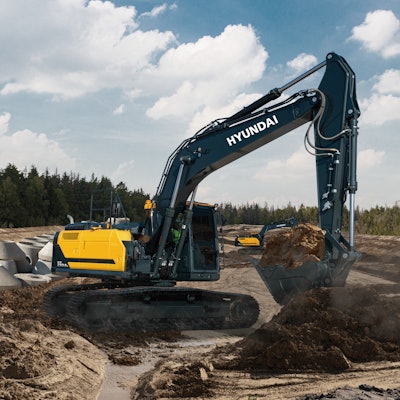 Hyundai Hx210 A L On Jobsite