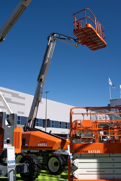 Snorkel 460 Sj Telescopic Boom Lift At World Of Concrete 2020