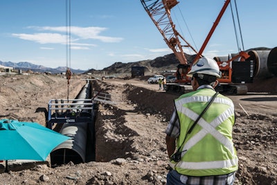 Because the trench will be wider than the trench shield, backfill the void to stabilize the shield. Image source: United Rentals