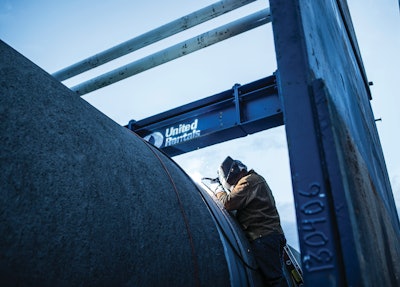 One of the many important trench shield components requiring routine inspection is the spreader pipe, which can get bent or damaged. Image source: United Rentals