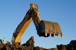 Excavator Istock Gettyimages 000004891481