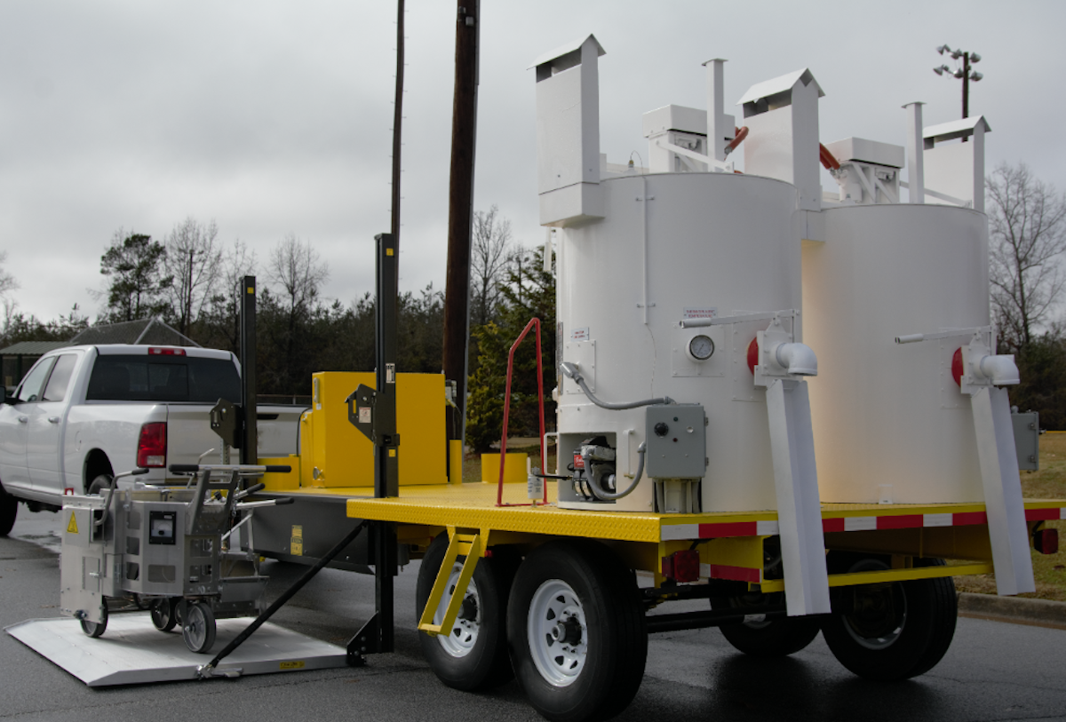 Oiljacketed Thermoplastic Melting Kettle From Advanced Striping