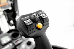 Toyota’s new durable ISO style EZ Control Joystick features an ergonomic design, intuitive axis-based pivot, and strategic button placement.