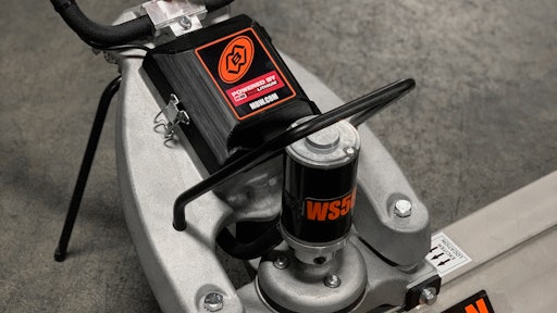 The MBW ScreeDemon™ Powered by M18™ REDLITHIUM™ battery.