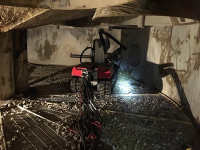 An Aquajet Aqua Cutter 410A