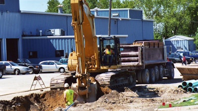 Excav Digging Trench