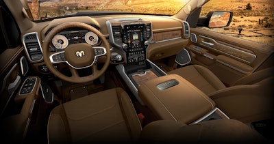 Rm021 546 F Np71mr3ct6llc03630375ognvl5