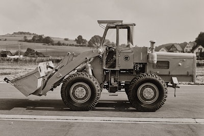 Shown is the LSL 1500 prototype in 1962.
