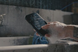 Vb1682034 Bullitt S42 Lifestyle Still008